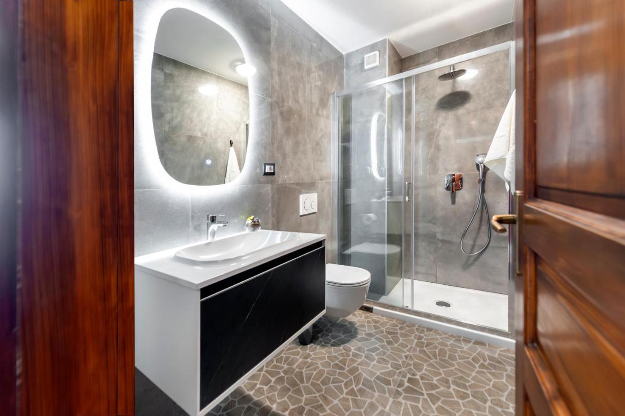 Guesthouse Santin Rovinj Exteriör bild