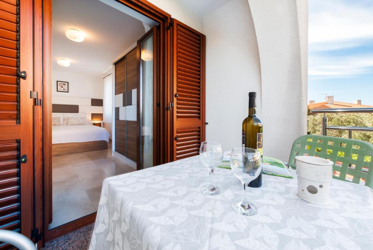 Guesthouse Santin Rovinj Exteriör bild