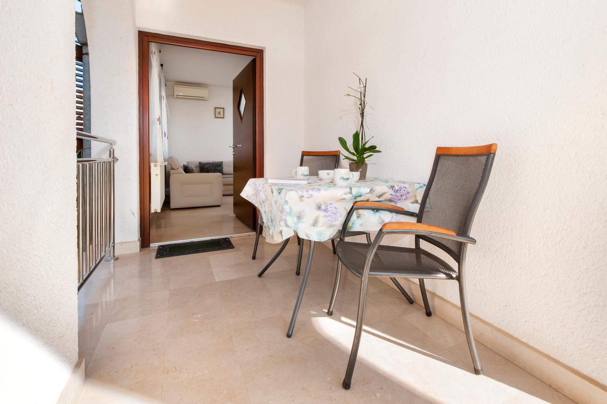 Guesthouse Santin Rovinj Exteriör bild