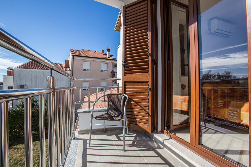 Guesthouse Santin Rovinj Rum bild