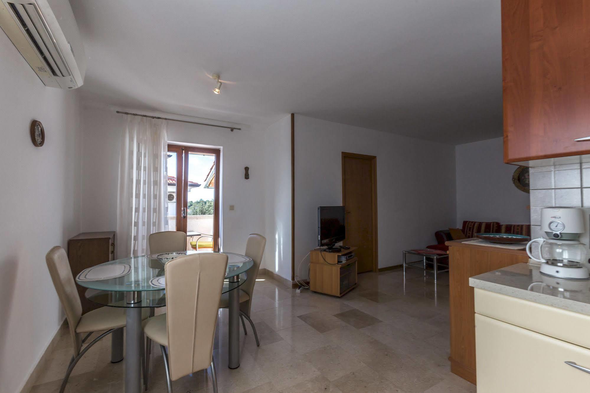 Guesthouse Santin Rovinj Exteriör bild